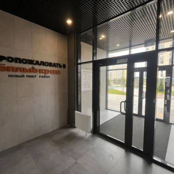 Продается 1-комнатная квартира, 32 м²