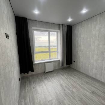 Продается 1-комнатная квартира, 32 м²