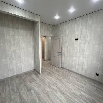 Продается 1-комнатная квартира, 32 м²