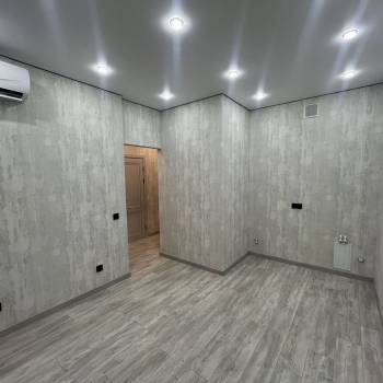 Продается 1-комнатная квартира, 32 м²