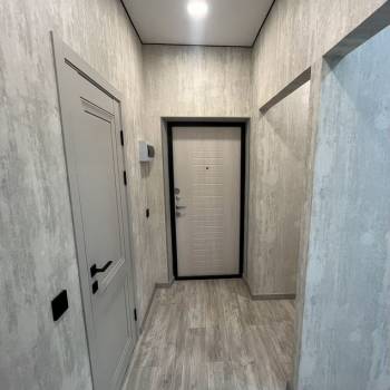Продается 1-комнатная квартира, 32 м²