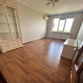Продается 3-х комнатная квартира, 90,4 м²