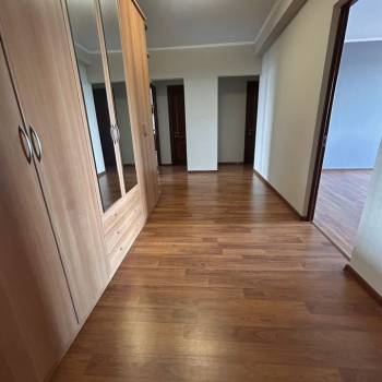 Продается 3-х комнатная квартира, 90,4 м²