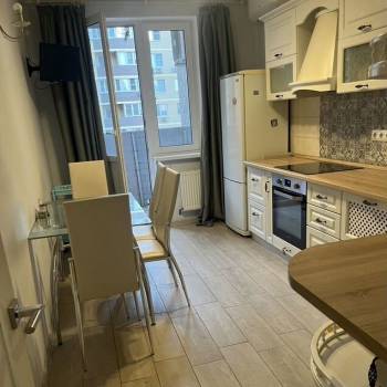 Сдается 2-х комнатная квартира, 62 м²