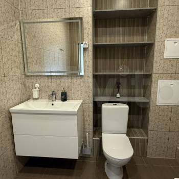 Сдается 2-х комнатная квартира, 85 м²