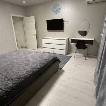Продается 1-комнатная квартира, 46 м²