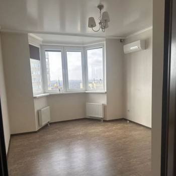 Продается 1-комнатная квартира, 64,4 м²
