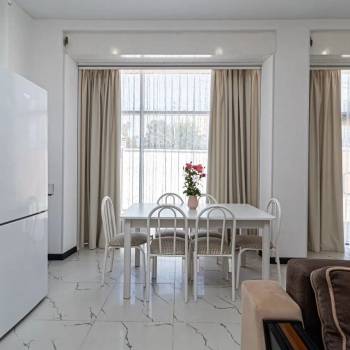 Сдается 1-комнатная квартира, 50 м²