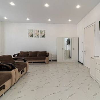 Сдается 1-комнатная квартира, 50 м²
