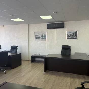 Сдается Офис, 133 м²