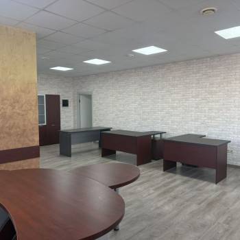 Сдается Офис, 133 м²