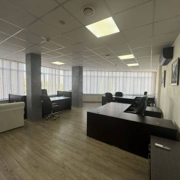 Сдается Офис, 133 м²