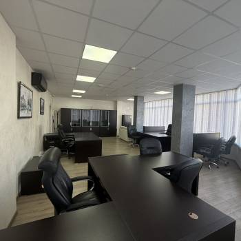 Сдается Офис, 133 м²