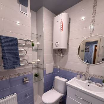 Сдается 1-комнатная квартира, 60 м²