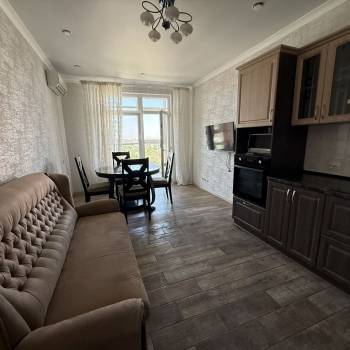 Сдается 1-комнатная квартира, 60 м²