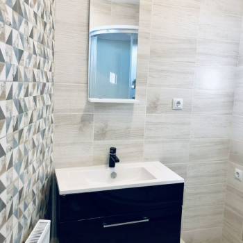 Продается 1-комнатная квартира, 42,2 м²