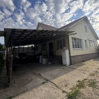 Продается Дом, 200 м²