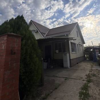 Продается Дом, 200 м²