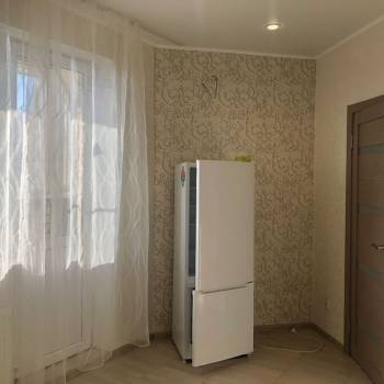 Продается 1-комнатная квартира, 37,6 м²