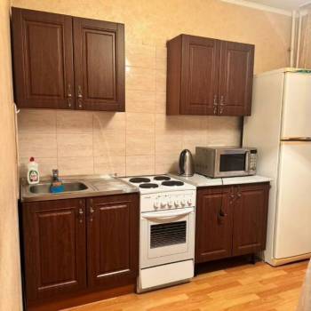 Сдается 1-комнатная квартира, 43 м²