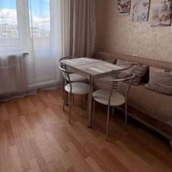 Сдается 1-комнатная квартира, 43 м²