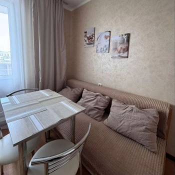 Сдается 1-комнатная квартира, 43 м²