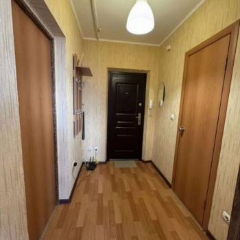 Сдается 1-комнатная квартира, 43 м²