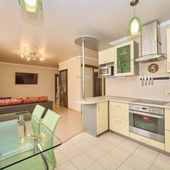 Продается 3-х комнатная квартира, 76,2 м²