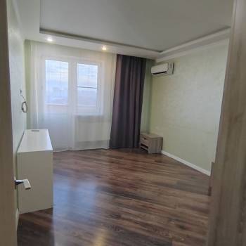 Сдается 2-х комнатная квартира, 75 м²