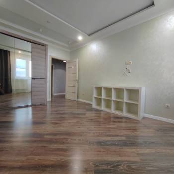 Сдается 2-х комнатная квартира, 75 м²