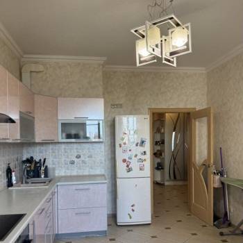 Продается 2-х комнатная квартира, 72 м²