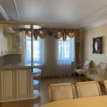Продается Дом, 500 м²