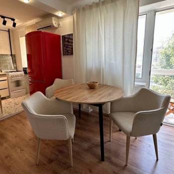 Продается 1-комнатная квартира, 32 м²