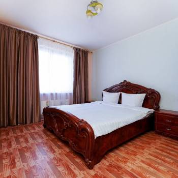 Сдается Многокомнатная квартира, 100 м²