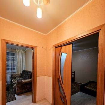 Сдается 1-комнатная квартира, 42 м²