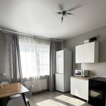Сдается 2-х комнатная квартира, 57 м²