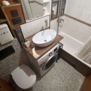Продается 1-комнатная квартира, 40 м²