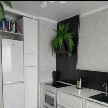 Продается 1-комнатная квартира, 36 м²