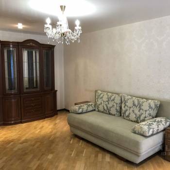Продается 1-комнатная квартира, 53,4 м²