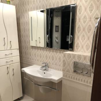Продается 1-комнатная квартира, 53,4 м²