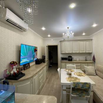 Продается 1-комнатная квартира, 39 м²