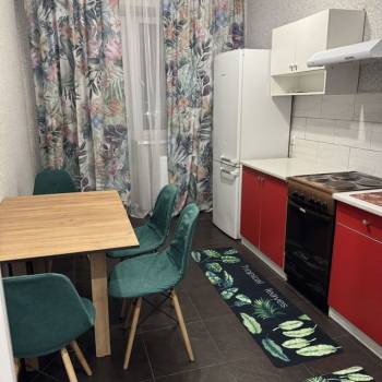 Сдается 1-комнатная квартира, 32 м²