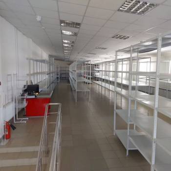 Сдается Нежилое помещение, 630 м²
