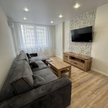Сдается 2-х комнатная квартира, 59,6 м²
