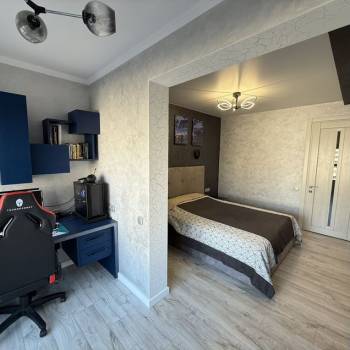 Продается Многокомнатная квартира, 138 м²