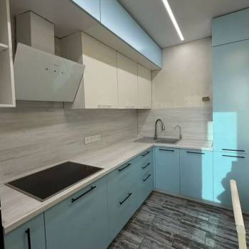 Продается 1-комнатная квартира, 45 м²
