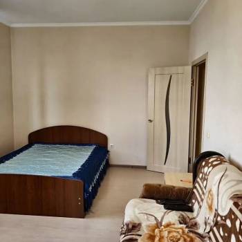 Сдается 2-х комнатная квартира, 80 м²