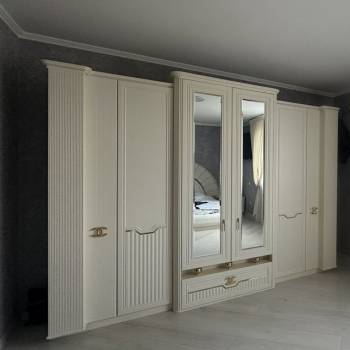 Продается Дом, 310 м²