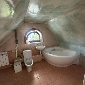Продается Дом, 310 м²