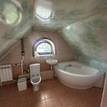 Продается Дом, 310 м²